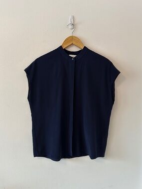 Vince Silk Short Sleeve Navy Blue Blouse | Size Small